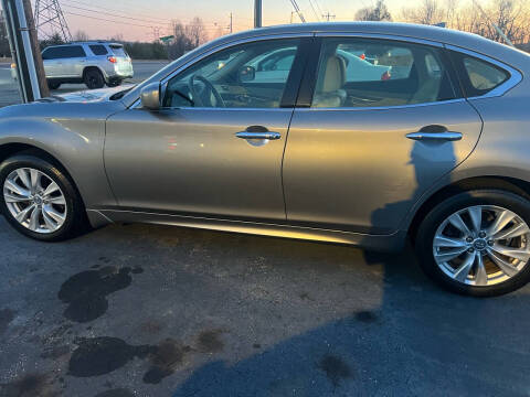 2011 Infiniti M37 for sale at Shifting Gearz Auto Sales in Lenoir NC